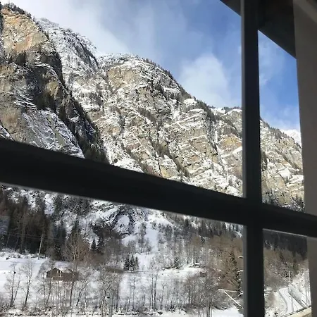 Nina With Garage Direct Train To Zermatt *
