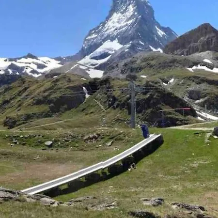 Nina With Garage Direct Train To Zermatt דירה *